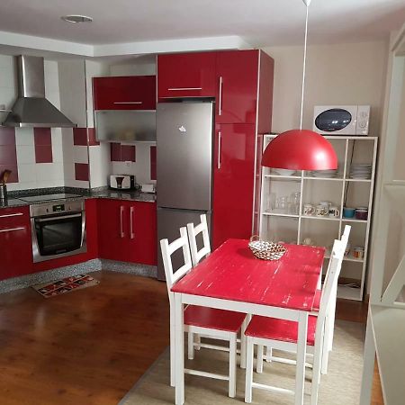 Apartamento Cine Colon Ribadeo Exterior photo