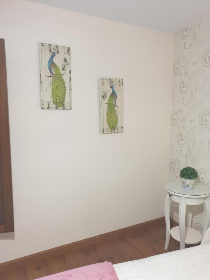 Apartamento Cine Colon Ribadeo Exterior photo
