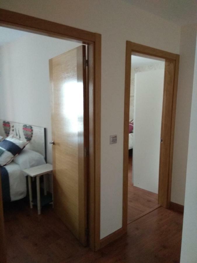 Apartamento Cine Colon Ribadeo Exterior photo